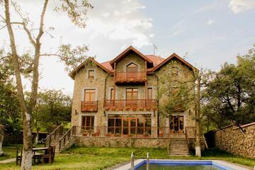 Фото Гостевой дом Garni HinYard г. Гарни 1