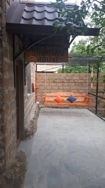 Фото номера Дом с 2 спальнями Виллы Dinadav house г. Гарни 11