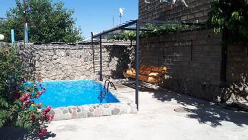 Фото номера Дом с 2 спальнями Виллы Dinadav house г. Гарни 19
