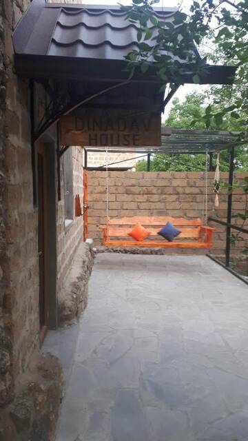 Фото номера Дом с 2 спальнями Виллы Dinadav house г. Гарни 67
